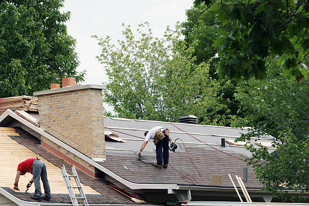 Best Flat Roof Repair Services  in Osseo, WI